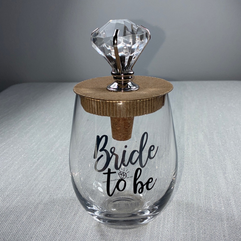 NEW Mud Pie Bride To Be Stemless Wine Glass w/ Diamond Stopper